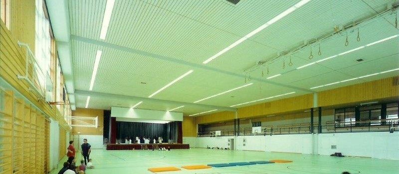 Dreifachhalle in der Kleinen Kreuzzelg in Mellingen (AG)